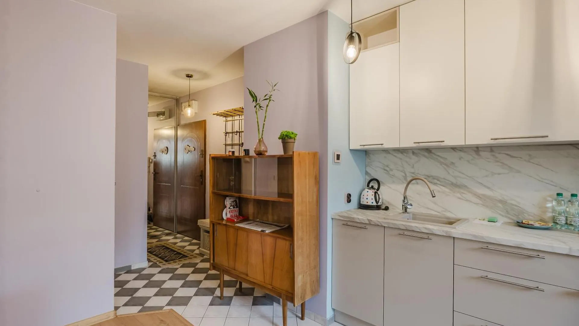 Osiedle Batorego Comfy Apartment ポズナン 0*,  ポーランド